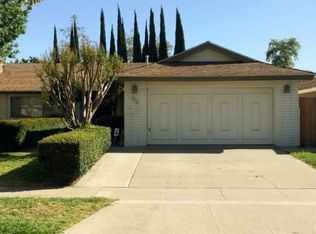 1010 E 20th St, Santa Ana, CA 92706
