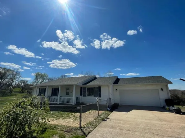 601 Quail Run Rd, Iberia, MO 65486