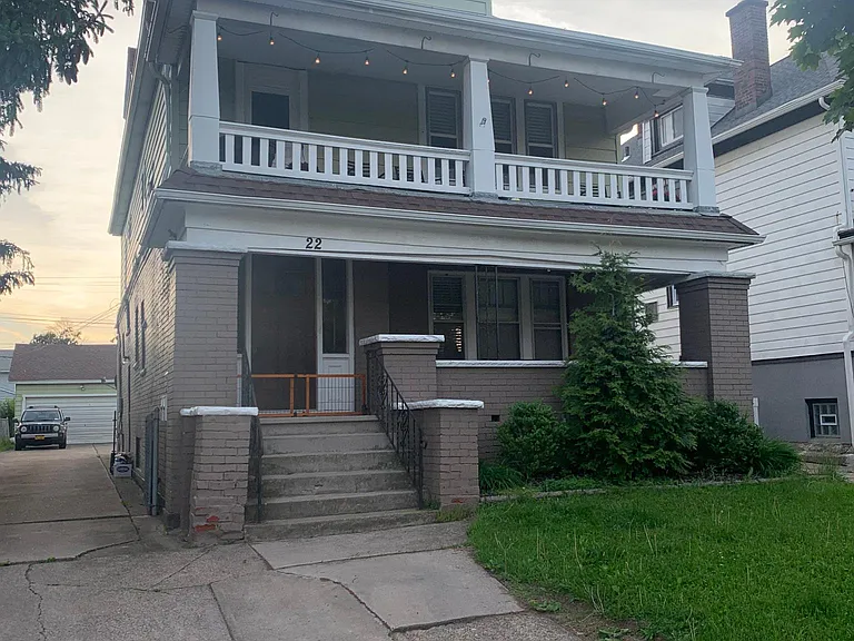 22 Virgil Ave #1 — Photo 1