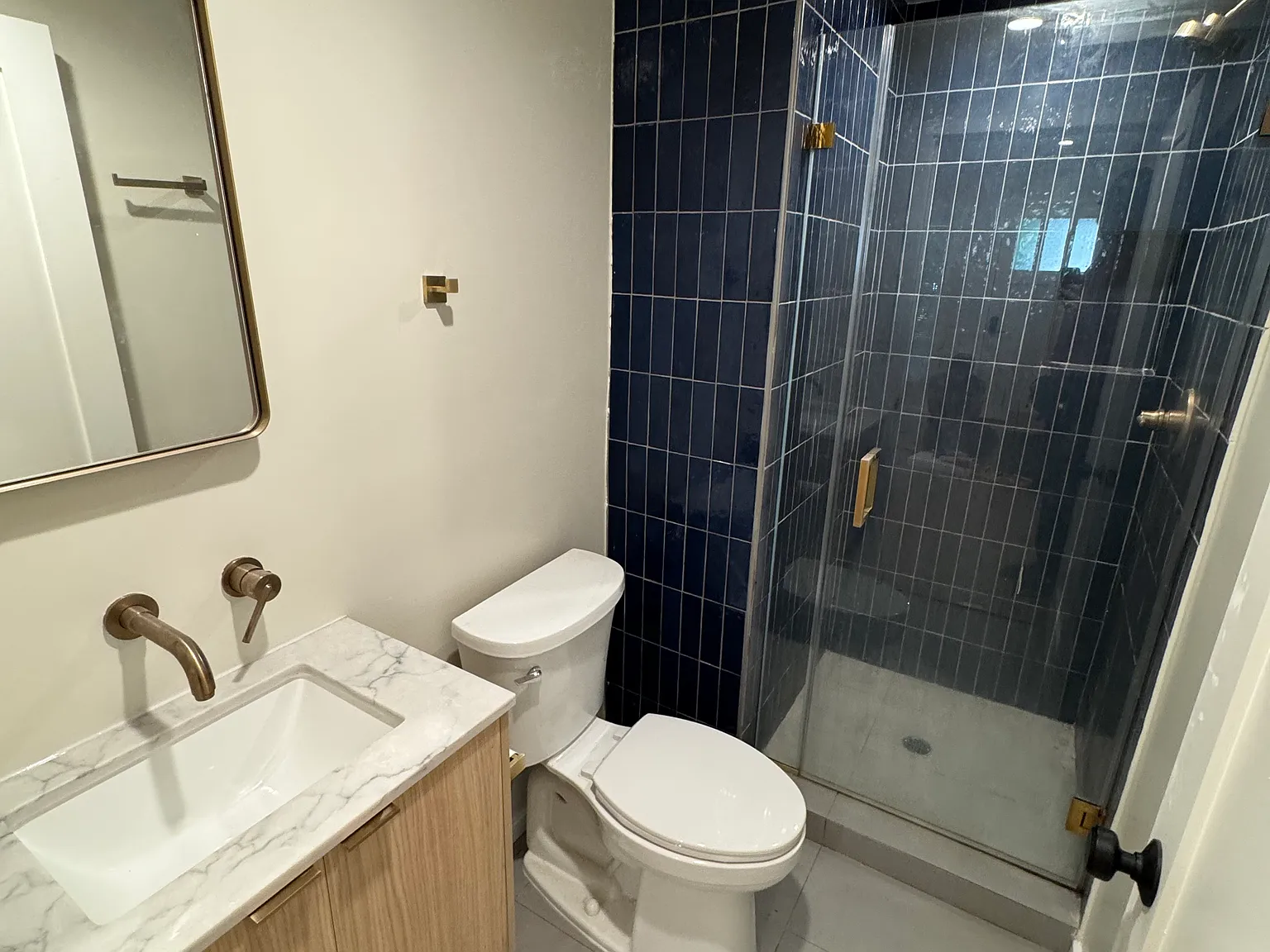 2 bed, $2,700 — Photo 4