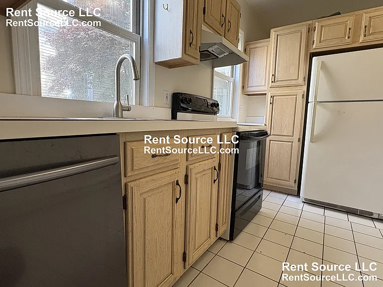 248 River St #1 — Photo 4