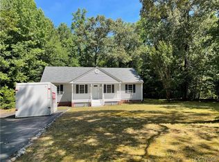 9210 Hunters Trail Rd, South Chesterfield, VA 23803