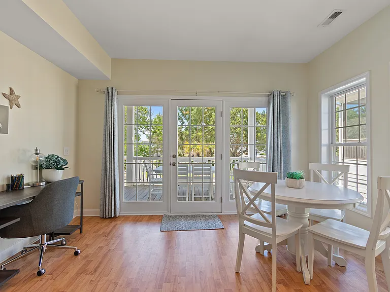 2219 E Pelican Dr — Photo 13