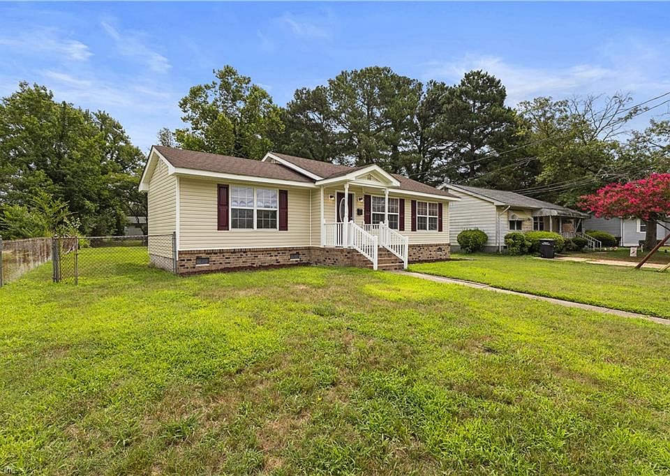 1st image of 10 Langley Cir