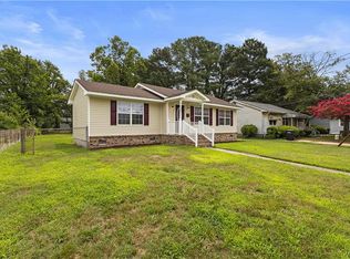 10 Langley Cir, Portsmouth, VA 23701
