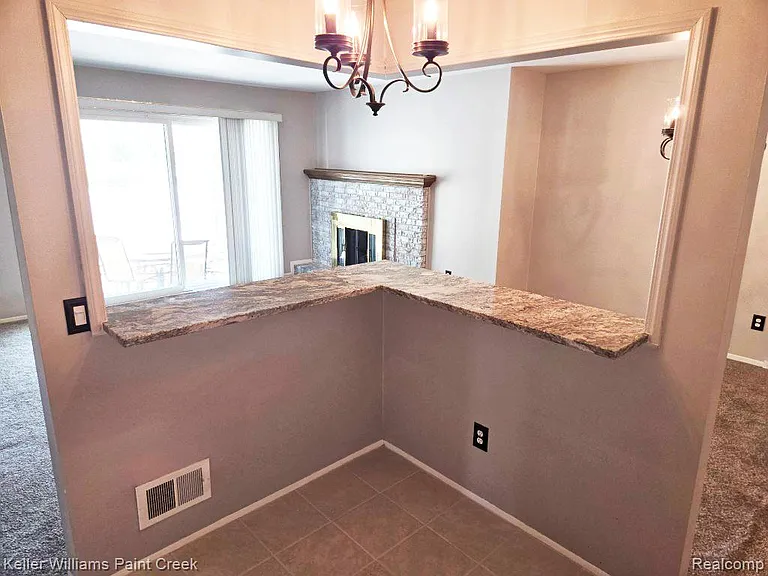 38565 Golfview Dr W — Photo 12