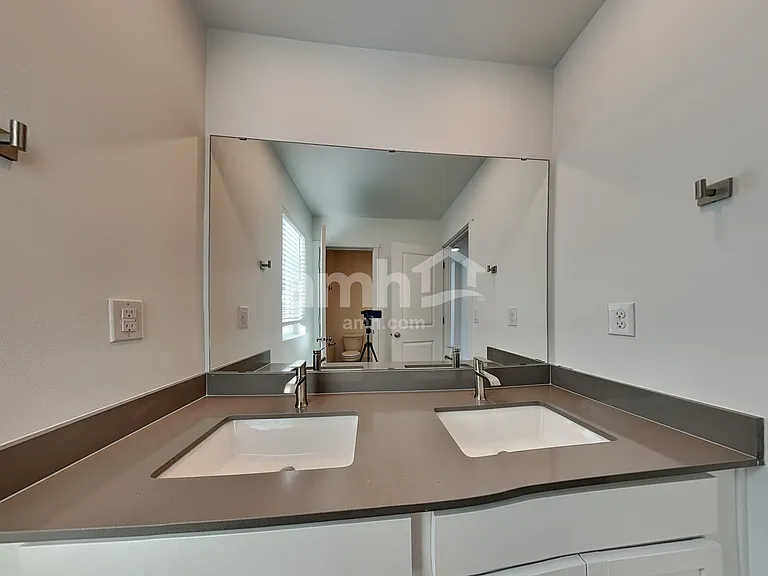 9836 Kai Jurcevic Ave — Photo 15