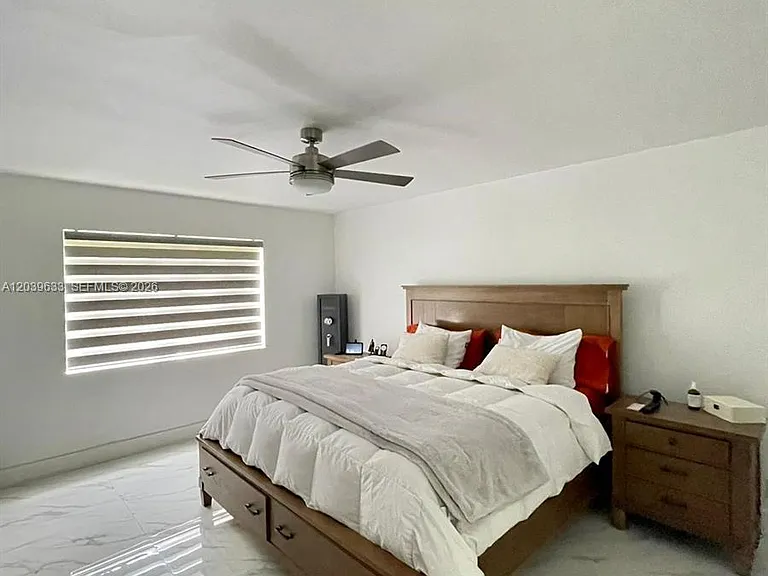 16461 Blatt Blvd #103 — Photo 23