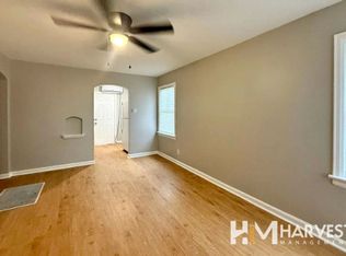 3rd St Quad, Wichita, KS 67214