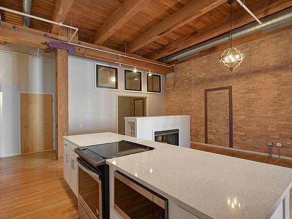 5th image of 1727 S Indiana Ave APT 311