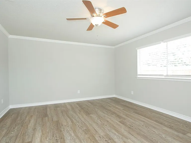 13303 Hampton Falls Dr — Photo 24