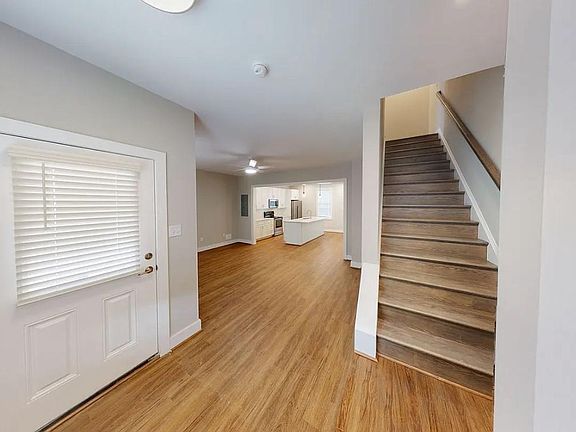 2nd image of 3307 Cutshaw Ave #D