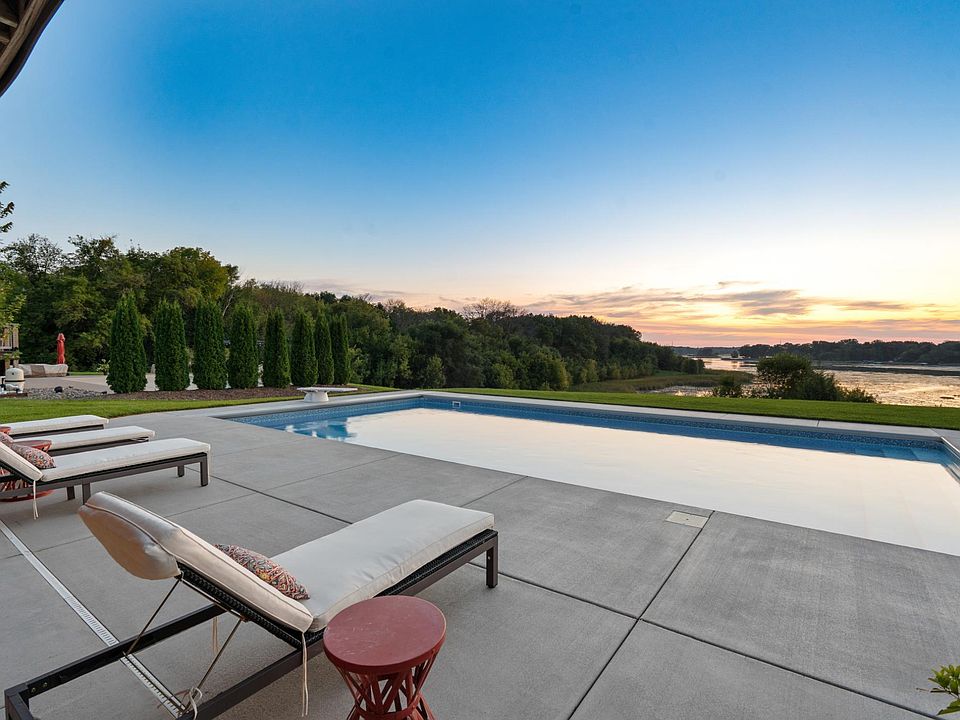 26022 Sunset Dr, Chisago City, MN 55013 | Zillow