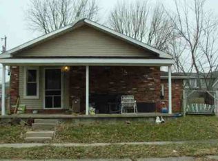 422 E Howard St, Galveston, IN