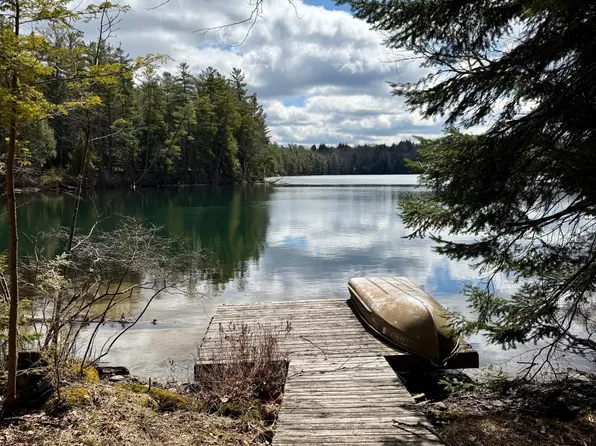 77 Floodwood Rd, Saranac Lake, NY 12983