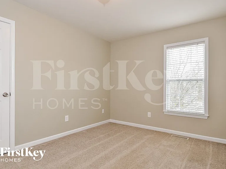 7921 Woodpark Dr — Photo 11
