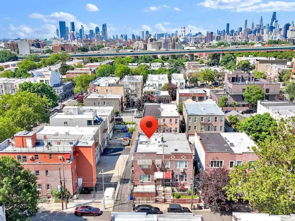 21-20 23rd Drive image 12 of 14