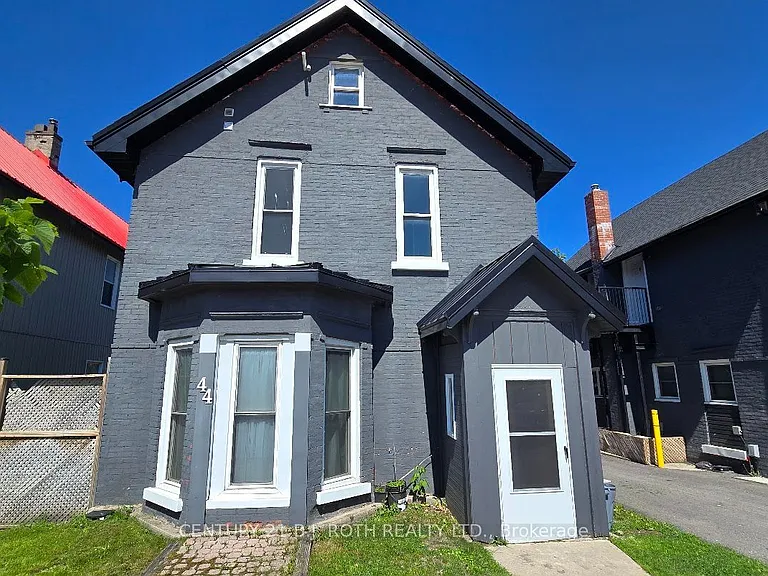 44 Front St S #4 — Photo 10