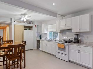 1224 Riverette Dr #A, Modesto, CA 95351