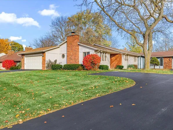 701 Tamarack DRIVE EAST East, West Bend, WI 53095