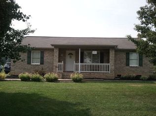 30 Camaro Ln, Mount Solon, VA 22843
