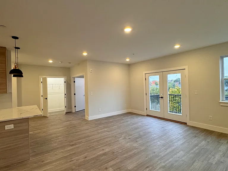 229 Water St #202 — Photo 11