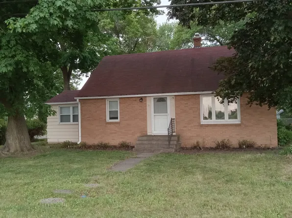 302 N Elida St, Winnebago, IL 61088
