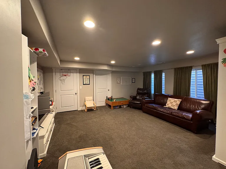 4968 W Lake Terrace Ave — Photo 18