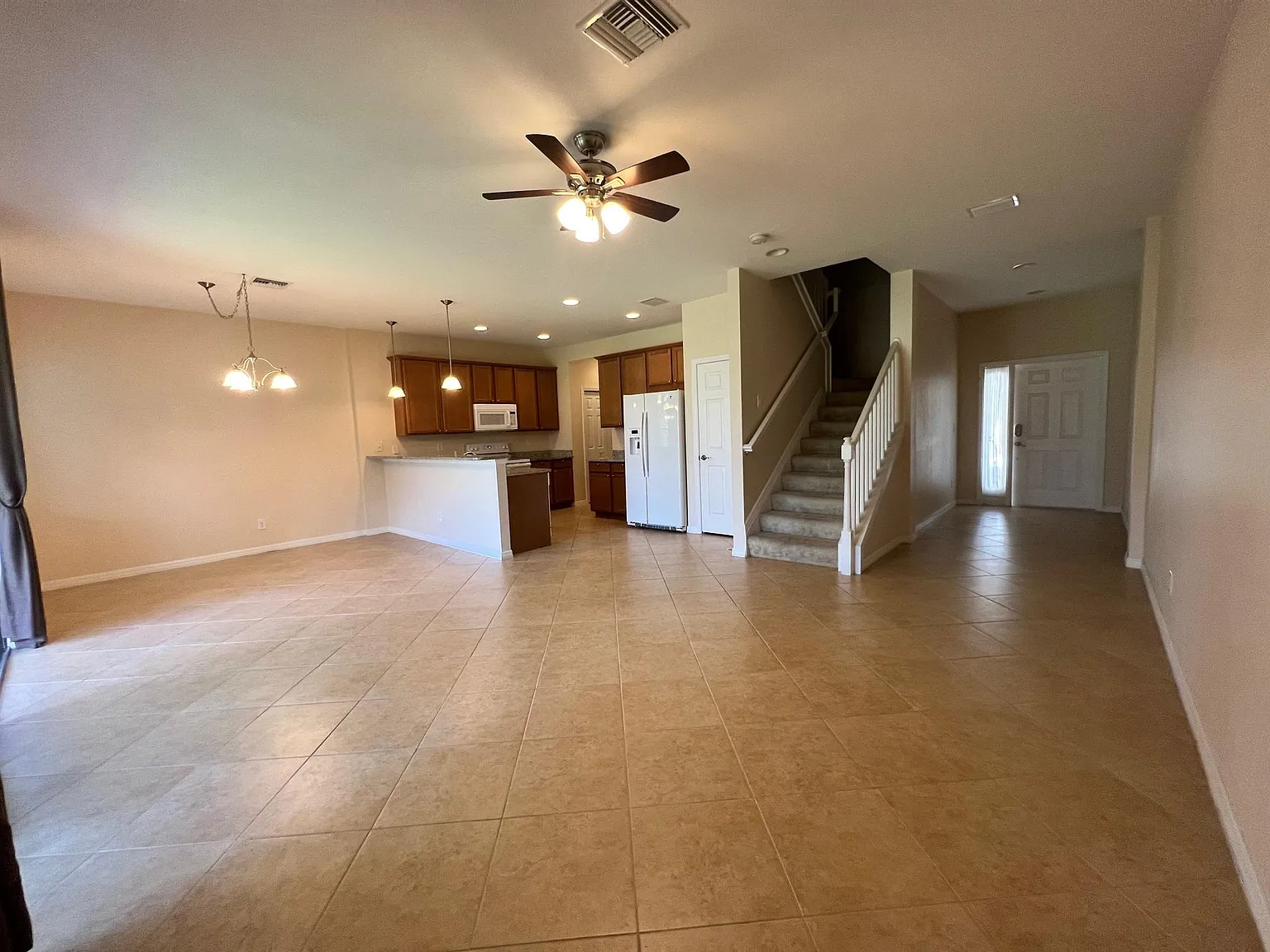 14995 Summit Place Cir — Photo 3