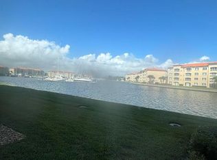 17 Harbour Isle Dr #103, Fort Pierce, FL 34949