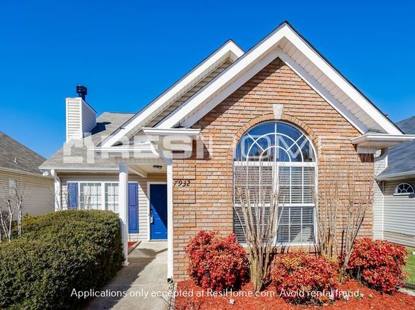 7932 Wynwood Ln, Helena, AL 35080