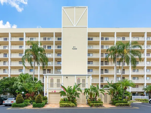 7290 Kinghurst Dr, Delray Beach, FL