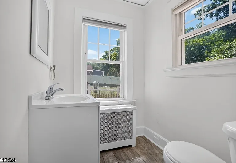 58 S Prospect St — Photo 11