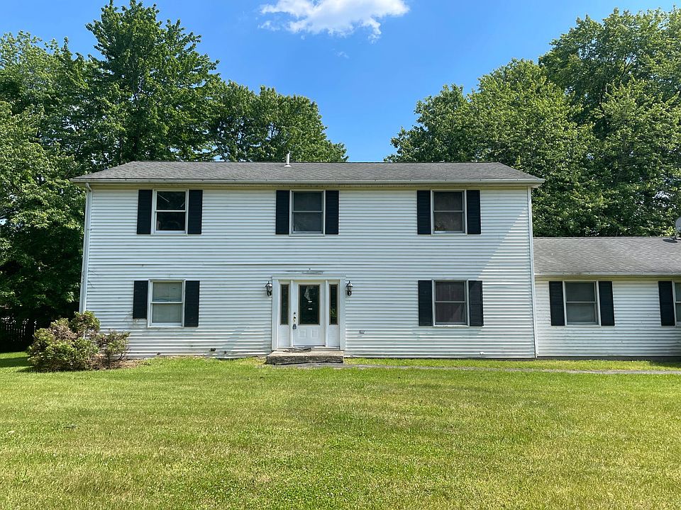 1 Schnabl Ct, Wappingers Falls, NY 12590 Zillow