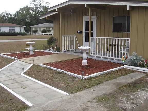 3rd image of 6423 Terry Parker Dr N
