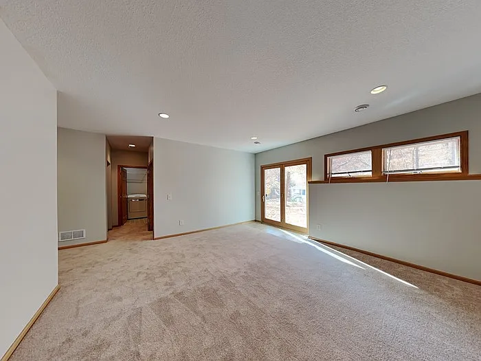 4870 Glasgow Rd — Photo 16