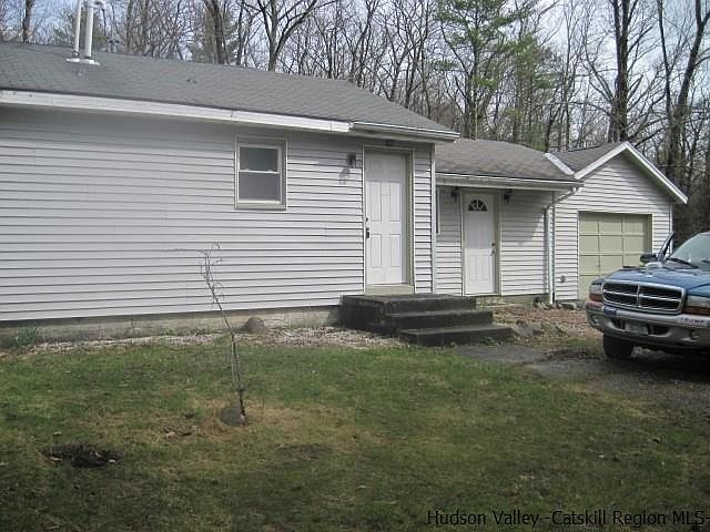 1st image of 10 Burpo Ln