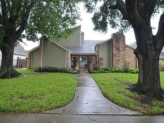 4th image of 11810 Gladewood Ln