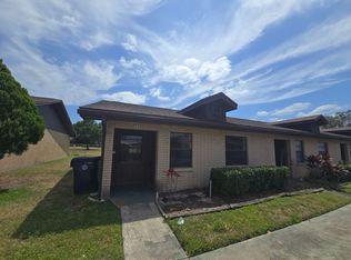 607 Hampton St, Auburndale, FL 33823