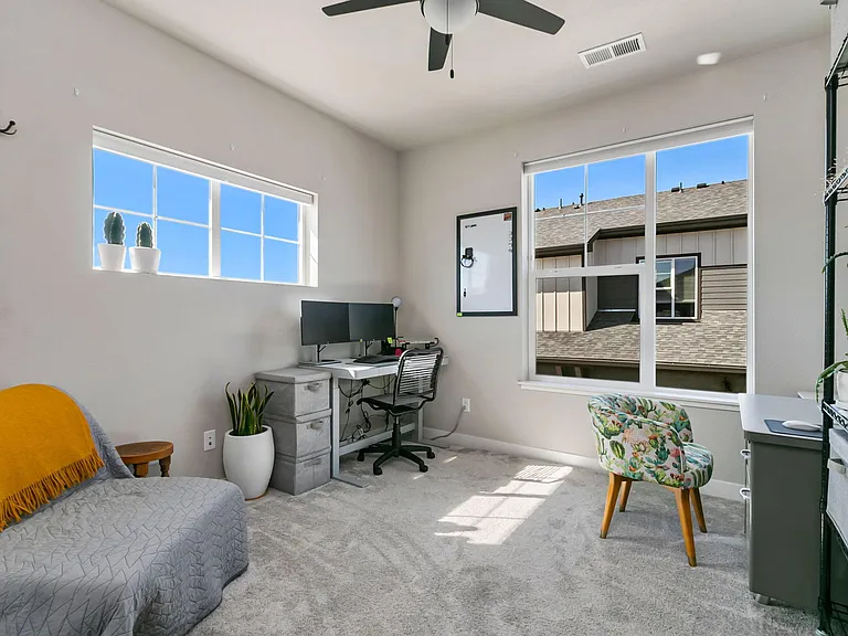 4116 S Park Dr — Photo 17