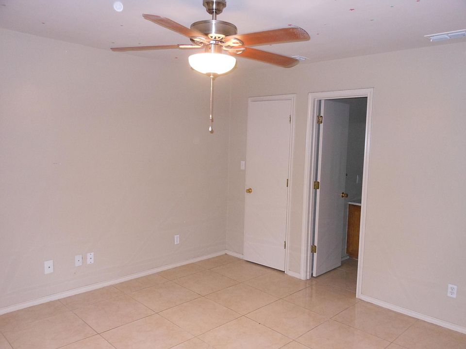 1st image of 730 Tenaza Dr