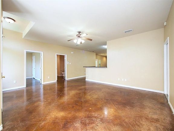 5th image of 6645 Rhine Dr #A