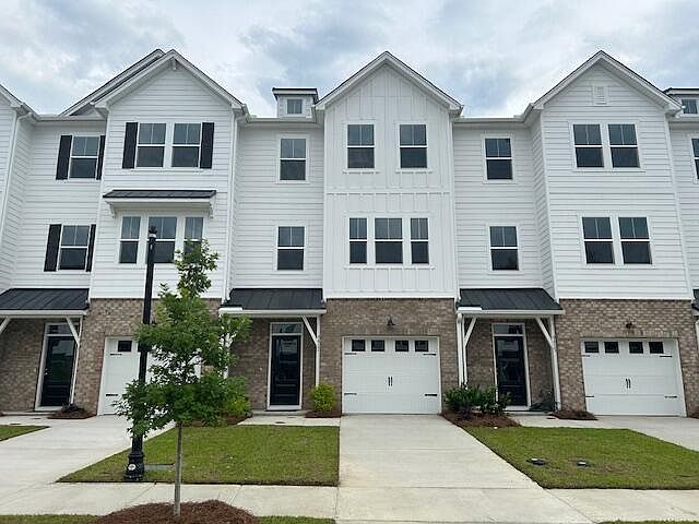 1st image of 9411 Sun Fountain Dr