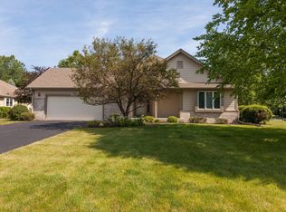 N22W26492 Shooting Star Rd #2, Pewaukee, WI 53072