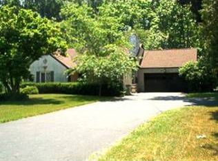 253 Fairway Blvd, Columbus, OH 43213
