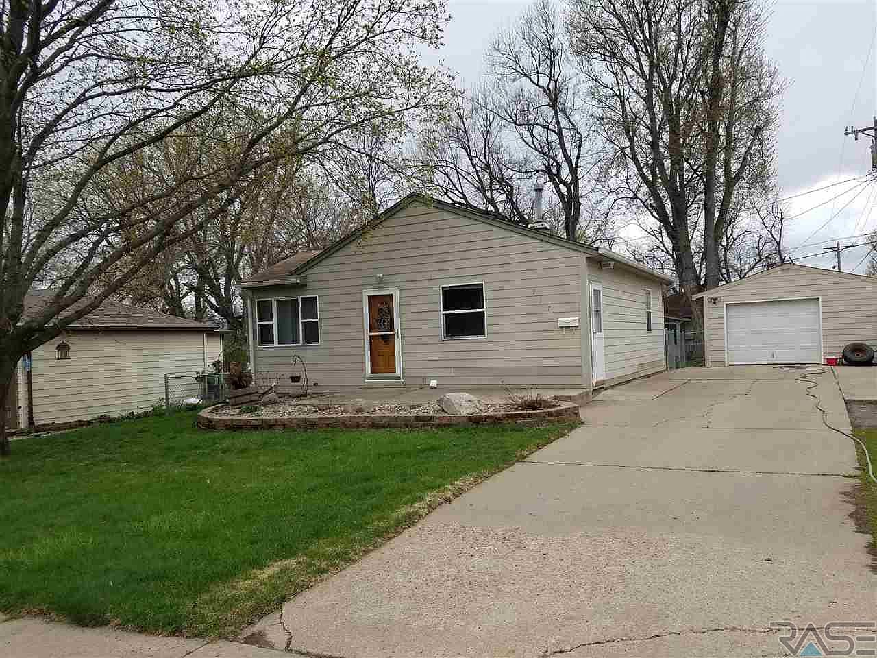 917 S Sneve Ave, Sioux Falls, SD 57103 Zillow