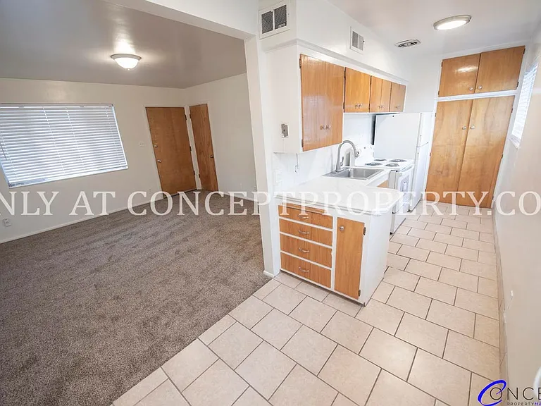 227 E St — Photo 74