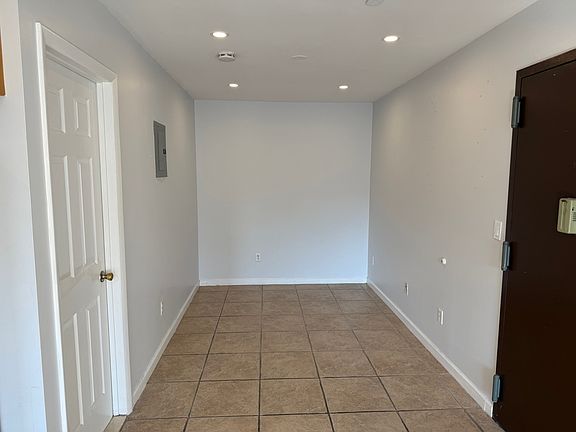 2nd image of 4011 23rd Ave APT 2F