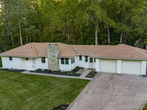 8301 Red Lion Five Points Rd, Springboro, OH 45066