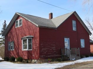 7028 Beaver Lake Rd, Hubbard Lake, MI 49747